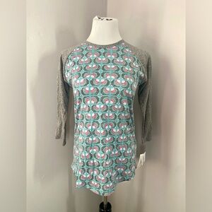 LuLaRoe Randy Tee Shirt NWT 3/4 Raglan Knit Sleeve Gray Blue Pink Abstract